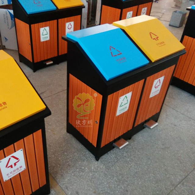 腳踏式分類鋼木垃圾箱
